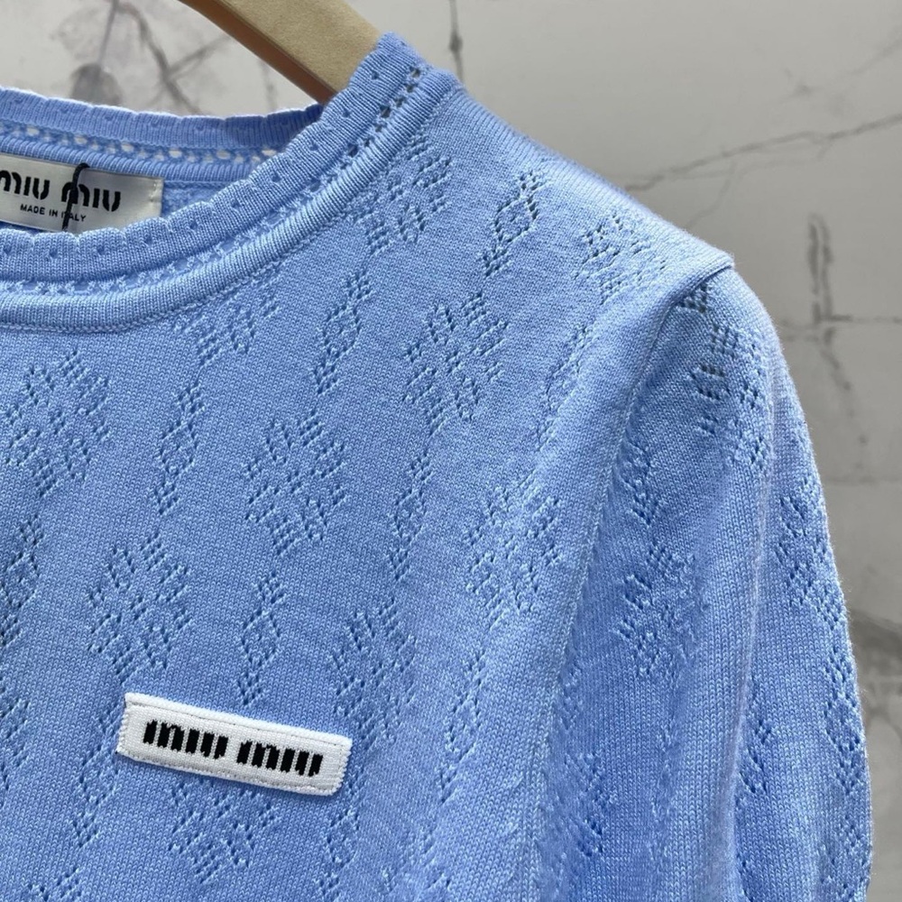 MIU MIU blue short-sleeved knit top with ruffled hem and cuffs - Picture 7 of 8